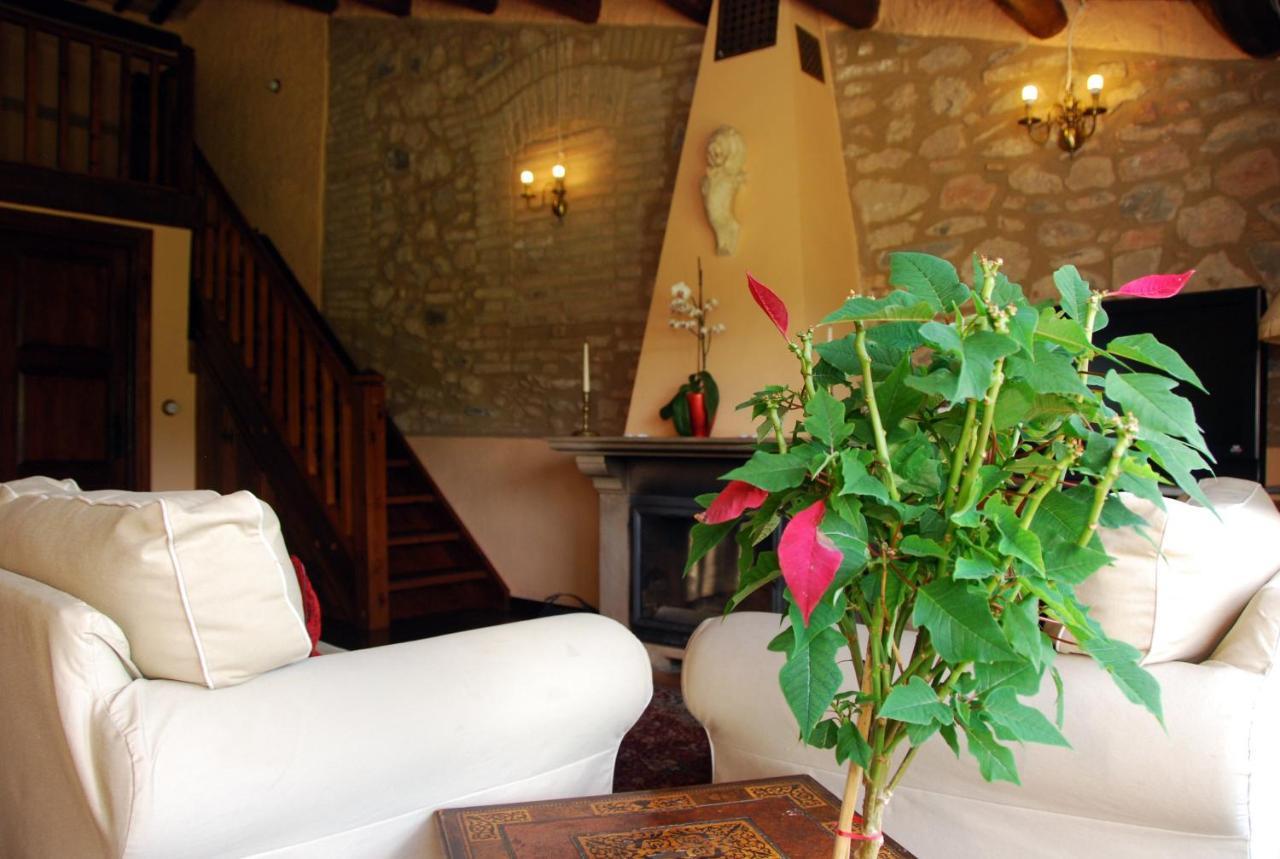 Castell De Riudabella Apartman Vimbodí Kültér fotó