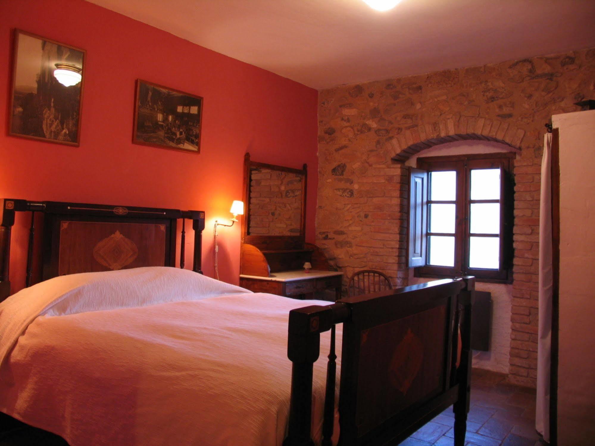 Castell De Riudabella Apartman Vimbodí Kültér fotó